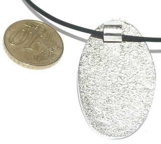 großer Unikat Silberanhänger 925 oval polierte Kanten matt / An 0424