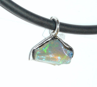 Handarbeit Unikat-Anhänger mit natürlichem äthiopischem Welo-Opal-Kristall in schillerndem Blau-Grün-orange, 925 Silber (ohne Kette) - handgefertigte Einzelstücke finden Sie nur bei der Goldschmiede Danilo!