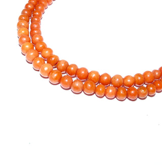 Antikes Einzelstück, orangerote, 2-reihige Korallenkette, Mittelmeer, Verlauf handpolierte Kugeln 2,5mm auf 5,2mm, aufgefädelt auf Seide, kurzer Strang 43,5cm, Gold-Doublé Schloß (nicht aus der Zeit) Spätviktorianisch um 1880 - Goldschmiede Danilo
