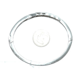 Einzelstück, Armreif, Armspange "Welle" aus 925 Silber, massiv, seidenmatt mit einer polierten Fläche, leicht zu handhabende Verschlußklappe, ovale Form, Innenumfang 17,5 cm -	Nur erhältlich bei www.danilogold-shop.de