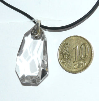 Einzelstück, großer facettierter Bergkristall-Anhänger mit einer Schlaufe aus 925 Silber, langes Pendel (Lieferung erfolgt ohne Kette) -	Unikatschmuck nur erhältlich im Onlineshop von Juwelier & Goldschmiede Danilo! 