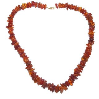 handgefädeltes Einzelstück, Bernstein-Kette aus leicht anpolierten Natur-Nuggets, im Verlauf ungeknotet, dunkleres Cognac-orange, Verschluß aus Gold-Doublé, Gesamtlänge 50 cm -	Einzelstücke nur erhältlich bei www.danilogold-shop.de