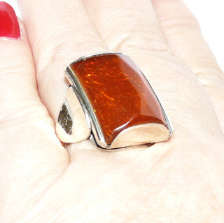 handgefertigtes Einzelstück, Bernsteinring aus 800 Silber, transparent, warmes Cognac, Bernstein rechteckig gewölbt 20x15mm, oben Rautenfacetten, Ringweite 58,5, Art Deco um 1925 - Goldschmiede Danilo