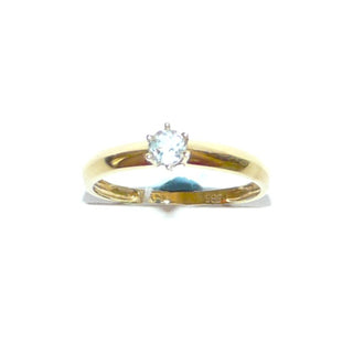 Einzelstück, Blautopasring, Solitärring, auch als Verlobungsring aus 585 Gold mit einem runden, funkelnd facettierten, hellblauen Edeltopas in 6 Krappen gehalten, dreieckige Ringschiene, poliert, Ringweite 55,5 - Goldschmiede Danilo