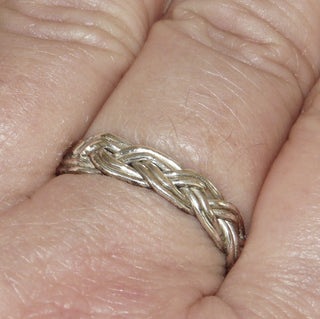 Handgearbeitetes Einzelstück, Herrenring, Trauring, Freundschaftsring, Ring "Geflochten" aus 925 Silber, gleichlaufend + poliert, aus vier Runddrähten flach geflochten, massiv, Ringweite 66, dazu paßt Ri 365 -	Handgefertigtes Unikat! Nur im Onlineshop von Juwelier & Goldschmiede Danilo!