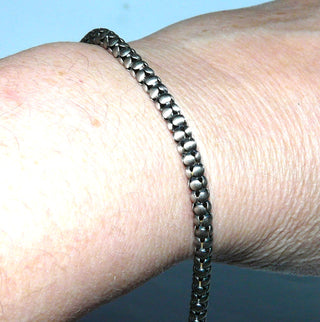 rundes Einzelstück, Armband im Himbeer-Muster, Glieder-Armband aus 925 Silber mattiert + in den Tiefen geschwärzt, 21 cm lang mit Karabiner-Verschluß, durch seine Länge auch als Herrenarmband sehr schön -	Herrenschmuck in Gold & Silber nur bei www.danilogold-shop.de