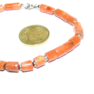 orangerotes Einzelstück, Edelsteinarmband aus natürlicher Koralle, Tönnchen 5,5mm x 5,5mm, auf Seide aufgefädelt, Länge 21cm, 925 Silber Federring & Plättchen-Zwischenteile - Goldschmiede Danilo