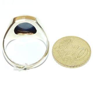 Einzelstück, Lapislazuli-Ring, klassischer Herrenring, Siegelring aus 585 Gold mit einem intensiv blauen, ovalen, flachen Lapislazuli mit schöner Maserung, poliert, innen geschlossen, Ringweite 62,5 -	Unikatschmuck nur erhältlich im Onlineshop von Juwelier & Goldschmiede Danilo! 