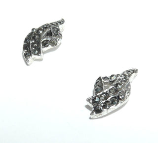 Einzelstücke, Markasit-Ohrstecker gefertigt aus 925 Silber, ausgefaßt mit Markasiten in Form eines geschwungenen, stilisiertem "Blattes", Replik im Stil um 1900 -	Vintage-Schmuck nur im Onlineshop von danilogold!