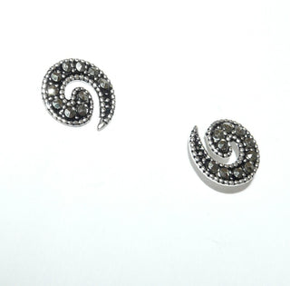 Einzelstücke, Markasit-Ohrstecker gefertigt aus 925 Silber, in Form einer "Spirale" ausgefaßt mit Markasiten, Replik im Stil um 1900 -	Unikate und Pretiosen nur erhältlich im Onlineshop der Goldschmiede Danilo!