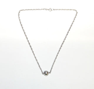 Einzelstück, feines Mittelteil-Collier, Choker, Doppelanker-Muster mit einer polierten Kugel im Zentrum aus 835 Silber, Gesamtlänge 38 cm halsnah zu tragen. -	Nur erhältlich im Onlineshop von Juwelier & Goldschmiede Danilo!