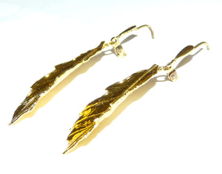 Einzelstücke, Ohrhänger "Natur in Gold", echte natürliche Eichenblätter wurden in einem aufwendigen Verfahren stabilisiert + vergoldet, die Brisuren sind aus 925 vergoldetem Silber -	Einzelstücke nur erhältlich bei www.danilogold-shop.de