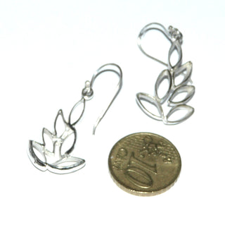 Einzelpaar, Ohrringe aus 925 Silber mit Fischerhaken, leichter, offen wirkender Ohr-Schmuck "Navette-Pyramide", Ohrhänger Länge mit Haken ca. 38,5 mm -	Nur erhältlich im Onlineshop von Juwelier & Goldschmiede Danilo!