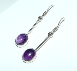 Einzelstücke, Ohrhänger aus 925 Silber mit je einem ovalen Amethyst-Cabochon am Stab, frei beweglich an Fischerhaken befestigt -	Nur erhältlich bei www.danilogold-shop.de
