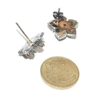Einzelstücke, Ohrstecker "Sternblüte" aus 925 Silber, in Blütenform ausgesägte grün-bläulich schimmernde Paua-Muschel, auch See-Opal genannt, mit je 6 funkelnden Zirkonia in 4-Krapper-Chatons -	Unikate und Pretiosen nur erhältlich im Onlineshop der Goldschmiede Danilo!