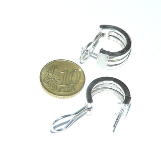 Einzelstücke, Ohrstecker, Steck-Creole, Clip-Stecker bestehend aus 3 Streben in 925 Silber, poliert + am Ansatz mattiert, Sitz ähnlich einer Steck-Creole, aber durch die Clipmechanik viel sicherer und angenehmer -	Unikatschmuck nur erhältlich im Onlineshop von Juwelier & Goldschmiede Danilo! 