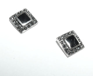 Einzelstücke, zarte Markasit-Ohrstecker aus 925 Silber mit je 1 quadratischen Onyx, umrandet mit Markasiten -	Unikate und Pretiosen nur erhältlich im Onlineshop der Goldschmiede Danilo!