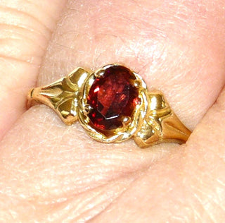 Art Deco Vintage Granatring 333 Gold Kordelrand Rauten 1935 / Ri 0624