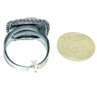 Einzelstück, Ring "Kubistisch" aus 925 Silber mit 3 weißen Perlmuttplättchen, glatt in die Fassungen eingelassen, Ringschiene innen abgerundet, in den Tiefen geschwärzt, Ringweite verstellbar ca. 63, paßt zu An -	Nur erhältlich bei www.danilogold-shop.de