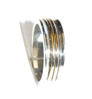 Einzelstück, Ring aus 925 Silber, innen geschwärzt, mit einem Doppelreif aus 375-Gold belötet, gleichlaufend, Ringweite 58-	Einzelstücke nur erhältlich bei www.danilogold-shop.de