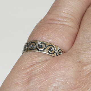 Einzelstück, Ring "Schnörkel-Girlande" aus 925 Silber, poliert + in den Tiefen geschwärzt Ringweite 52 -	Einzelstücke nur erhältlich bei www.danilogold-shop.de