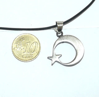 rundes Einzelstück, Silberanhänger "Mondstern Orient" aus massiv 925 Silber, in den Tiefen geschwärzt, seidenmatt, Dreieckschlaufe - Goldschmiede Danilo