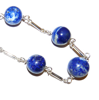 Handgefertigte Unikat-Kette, Silber-Statement-Collier mit 5 großen, blauen Sodalith-Kugeln mit schöner Maserung und einer runden Stäbchenkette aus 925 Silber, Durchmesser der Kugeln ca. 21,5 mm, Länge 52 cm + Karabinerverschluß