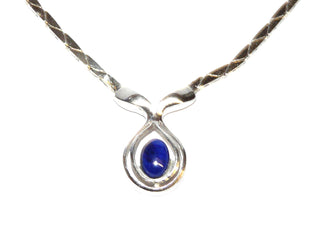 Mittelteil Collier mit ovalem Lapislazuli, 925er Silber, Kobra-Kette – erhältlich im Onlineshop von Juwelier & Goldschmiede Danilo aus der Rattenfängerstadt Hameln an der Weser!