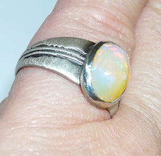 Unikat-Ring Silber äthiopischer rot grün Welo-Opal / Opal 034
