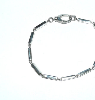Einzelstück, Stäbchenarmband, Gliederarmband aus massiv 925 Silber, 4-Kant-Stäbchen mit beweglichen Ösenverbindungen,19 cm lang, Karabiner  - Goldschmiede Danilo