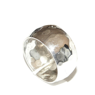 Trauring, Freundschaftsring, Verlobungsring aus 925 Silber mit halbrundem Querschnitt, teilmassiv, gleichlaufend, poliert, leichter Hammerschlag, Ringweite 53,5 -	Nur erhältlich im Onlineshop von Juwelier & Goldschmiede Danilo!