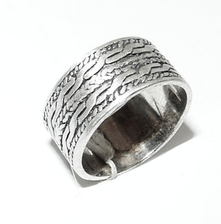 Einzelstück, Trauring, breiter flacher Ring "Kettenmuster" aus 925 Silber, gleichlaufend mit eingearbeitetem Muster, in den Tiefen geschwärzt, seidenmatt + massiv, Ringweite 59,5 -	Unikate und Pretiosen nur erhältlich im Onlineshop der Goldschmiede Danilo!