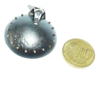 Handarbeit, Einzelstück, Unikat-Anhänger aus 925 Silber oxidiert + 999 Gold (Feingold), Handarbeit in Keum Boo Technik, die Perlen sind mit 750-er Gold Stiften beweglich befestigt (Versand ohne Kette)-	Handgefertigtes Unikat! Nur im Onlineshop von Juwelier & Goldschmiede Danilo!