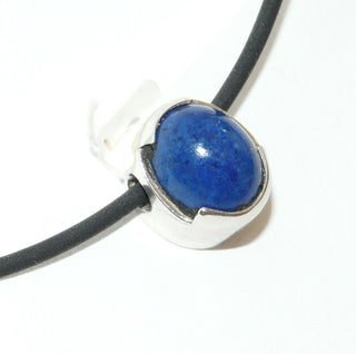 Handgearbeitetes Einzelstück, Unikat-Anhänger aus 925 Silber mit einem ovalen Lapislazuli-Cabochon, poliert + zum Durchfädeln (Lieferung erfolgt ohne Kette) -	Handgefertigtes Unikat! Nur im Onlineshop von Juwelier & Goldschmiede Danilo!