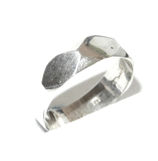 Handgefertigtes Einzelstück, Trauring, Ehering, Partnerring aus 925 Silber, gleichlaufender polierter Facettenring, Ringweite 58 - Goldschmiede Danilo