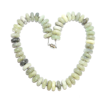milchiges Einzelstück, Edelsteinkette aus hellgrün-graugrüner Qingbai-Jade, Jadekette, Scheiben Durchmesser 18mm, Magnet-Verschluß Metall, Länge 54cm, flexibel aufgefädelt auf Stahlseide - Goldschmiede Danilo