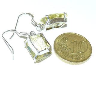 Handgefertigtes Einzelstücke, Unikat-Ohrhänger aus 925 Silber mit je einem fast trapezförmigen, funkelnd facettierter, zartgelben Heliodor, ein ganz besonderer Fantasy-Schliff, sicher gehalten durch 4-Krapper-Chatons, Fischerhaken -	Unikatschmuck nur erhältlich im Onlineshop von Juwelier & Goldschmiede Danilo! 