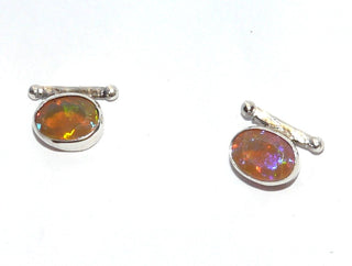 Einzelstücke, Handarbeit, Ohrstecker aus 925 Silber mit herrlich schillernden, ovalen äthiopischen Welo-Opal, Farbe "Feueropal" dunkles Orangen mit violetten und grünen Facetten, 11,8 mm x 8,5 mm - Handarbeiten online bestellen bei Juwelier & Goldschmiede Danilo!