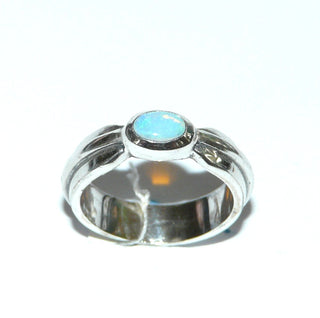 Handgefertigtes Einzelstück, Unikat Opal-Ring aus 925 Silber mit einem grün-blauen, fast türkis schillernden, ovalen, äthiopischen Jelly-Opal, polierte massive Ringschiene, Ringweite 54,5. - Unikatschmuck nur erhältlich im Onlineshop von Juwelier & Goldschmiede Danilo! 
