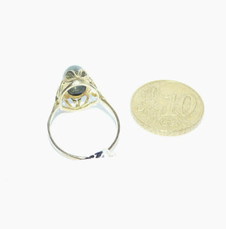 Einzelstück, Unikat-Ring aus 333 Gold mit einem grün-gelb schillernden, ovalen australischen Matrix-Opal, Ringweite 53 -	Unikatschmuck nur erhältlich im Onlineshop von Juwelier & Goldschmiede Danilo! 