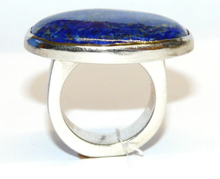 Einzelstück, Handarbeit, Statement-Ring aus 925 Silber mit einem großen ovalen Lapislazuli-Cabochon mit sehr schöner Maserung, extravagant quer gefaßt, besonders schön auch am Mittelfinger, Ringweite 62-	Handarbeiten online bestellen bei Juwelier & Goldschmiede Danilo!