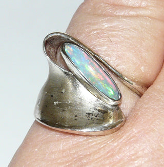 Unikat-Damenring "Wave" mit ovalem australischen Opal 925er Silber matt+poliert – Handgefertigtes Unikat! Nur im Danilo Gold Online Shop aus Hameln!