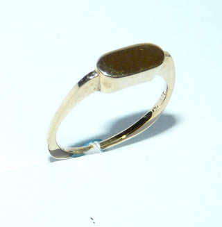 Handarbeit, Unikat-Ring, schmaler Herrenring, Siegelring aus 333 Gold, ovaler Ringkopf für Gravuren geeignet, poliert, Ringschiene in quadratischer Außenform, Ringweite 54, besonders schön am kleinen Finger -	Handarbeiten online bestellen bei Juwelier & Goldschmiede Danilo!