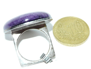 Einzelstück, Unikat Statement-Ring "Purple" aus 925 Silber mit einem großen runden Lepidot-Cabochon, violett mit schöner dezenter Maserung, poliert, eckige Ringschiene, Ringweite 49,5 -	Nur erhältlich bei www.danilogold-shop.de