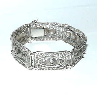 antikes Einzelstück, Vintage Art Deco Filigran-Armband, liegt eher wie ein Armreif, Glieder-Armband aus 835 Silber, 18 cm lang, 6 filigrane rechteckige Elemente, poliert, um 1920, Kastenschloß mit Sicherheitsacht -	Unikatschmuck nur erhältlich im Onlineshop von Juwelier & Goldschmiede Danilo! 