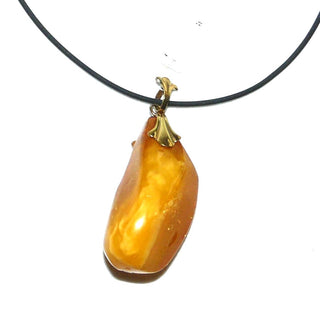 Einzelstück, Vintage-Bernstein-Anhänger, großer, dicker Tropfen, Butterscotch, helles Cognac-braun-gelb, milchig-opak, Schlaufe aus Gold-Doublé, beidseitig schöne Maserung, um 1930 -	Vintage-Schmuck nur im Onlineshop von danilogold!