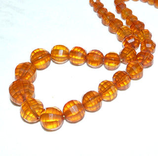 handgeschliffenes Einzelstück, antike Vintage-Bernstein-Kette aus polierten Kugeln im Königsberger Facettenschliff, ungeknotet, im Verlauf von 6 mm auf 17 mm Durchmesser, honigfarbene Steine mit dezenten Einschlüssen, Art Deco, originaler Dreh-Verschluß, um 1930, Gesamtlänge 52 cm -	Vintage-Schmuck nur im Onlineshop von danilogold!