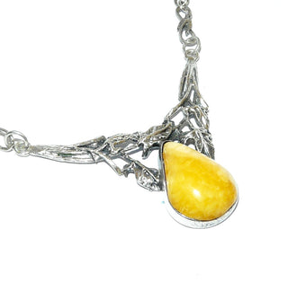 florales Einzelstück, Vintage Bernsteinkette aus 800 Silber in den Tiefen geschwärzt, Länge 48cm, Kette aus liegenden Achten mit je einem Blatt als Mittelpunkt, Butterscotch-Tropfen, Hakenverschluß, spitze Blätter, Polnische Genossenschaft Warmet 1965-1975 - Goldschmiede Danilo