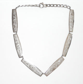Einzelstück, Vintage-Collier aus 900 Silber, 6 Platten-Glieder mit asiatischen Motiven + einer Weitpanzer-Kette, insgesamt 46 cm lang, um 1940 -	Vintage-Schmuck nur im Onlineshop von danilogold!
