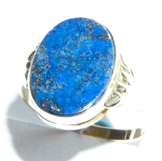 Handgefertigtes Einzelstück, Vintage-Ring, Lapislazuli-Ring, klassischer Herrenring, Siegelring aus 333 Gold mit einer intensiv blauen, ovalen Steinplatte mit wunderschöner Maserung, poliert mit gerieften Seitenteilen, um 1950, Ringweite 63 -	Handgefertigtes Unikat! Nur im Danilo Gold Online Shop!